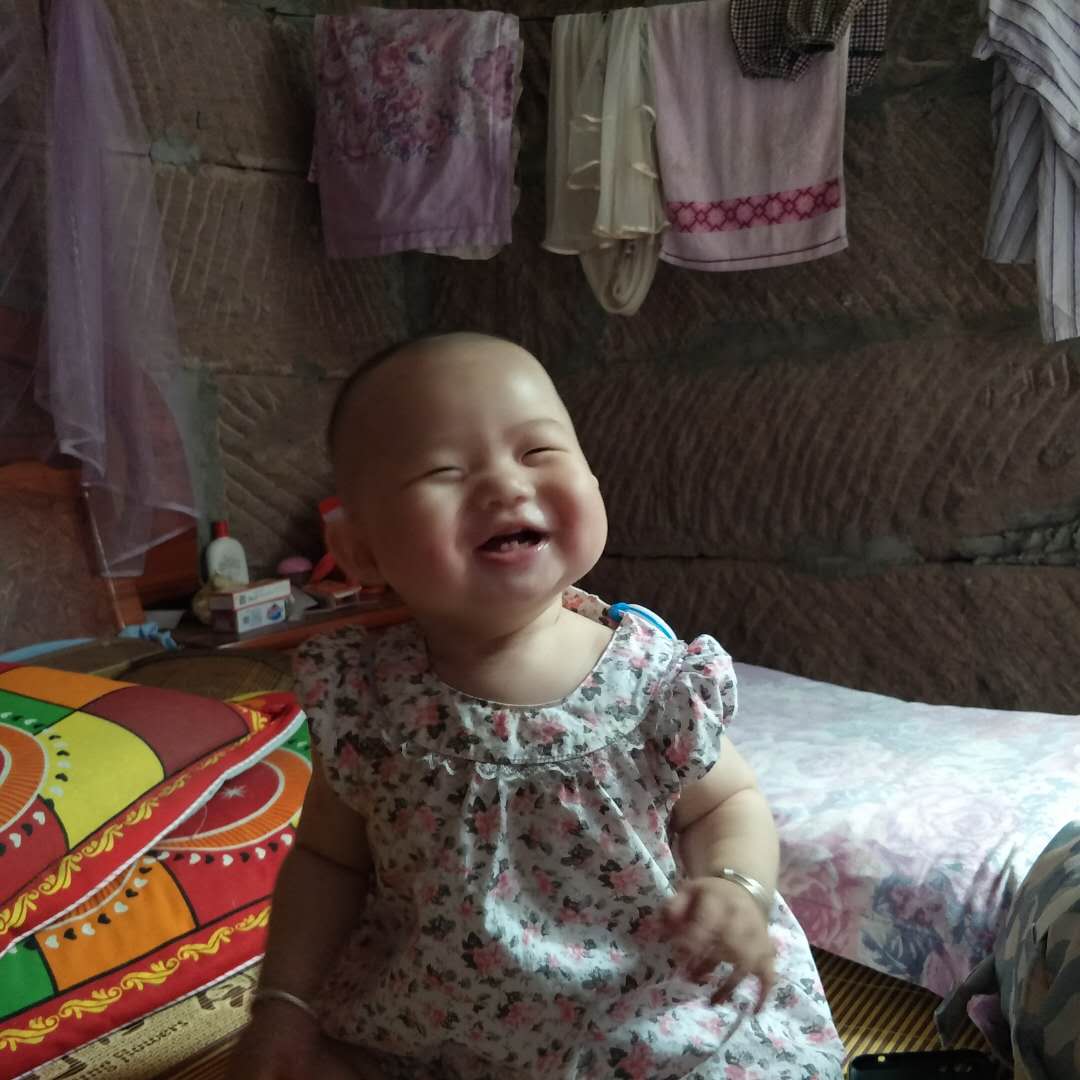 inscription f3d70c75b3085df011c49685c36c7c9bc1a14102c7f41a3028a1d68ead00f3f3i0